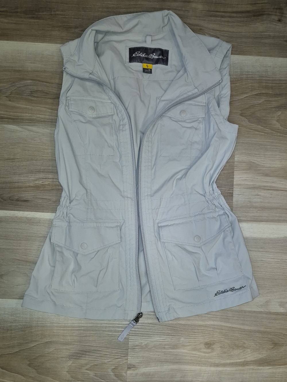 Eddie Bauer Light Gray Sleeveless Utility Vest with Front Pockets